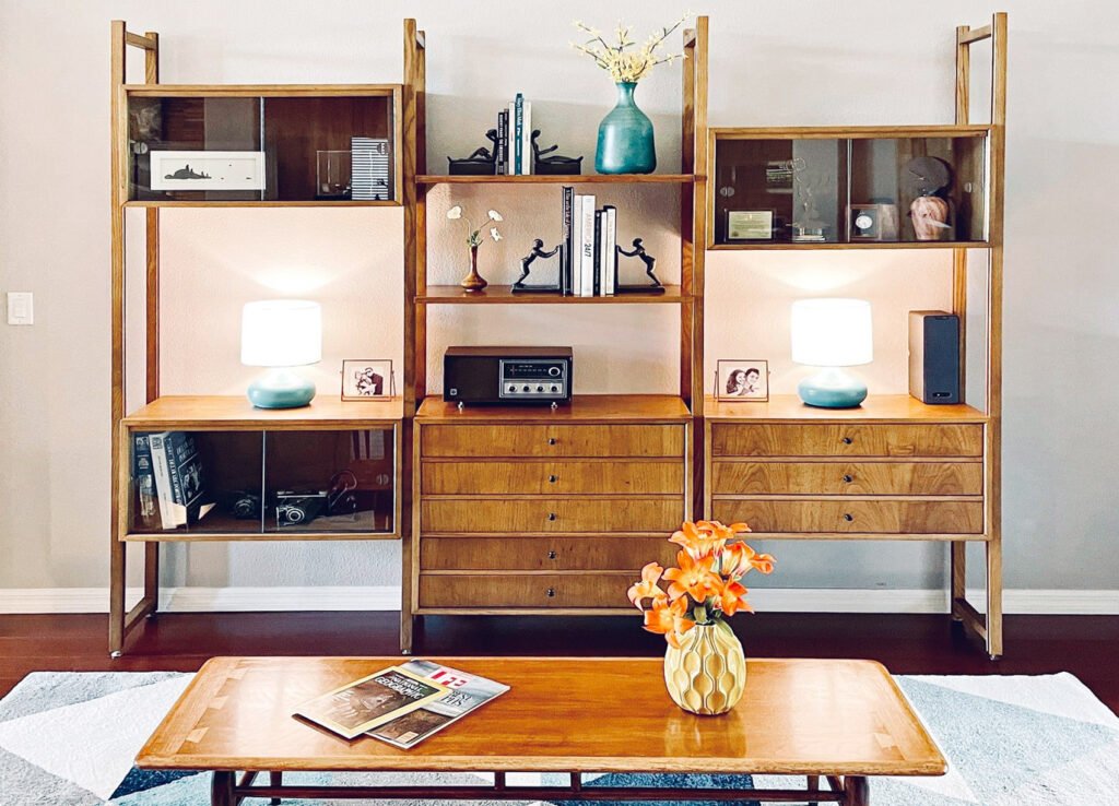 Midcentury Modern Life-About 1 wallunit